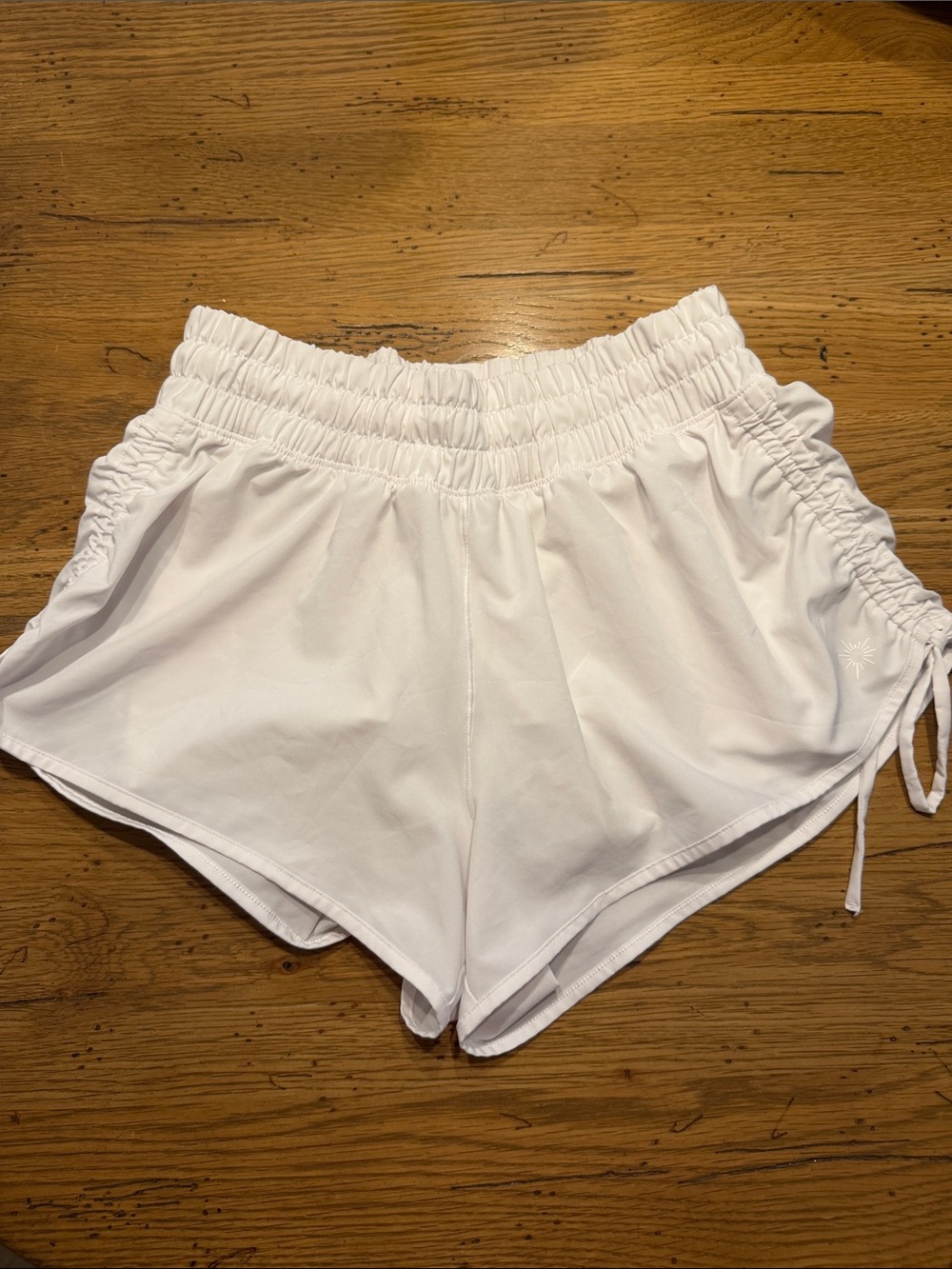 Offline XS Women’s White Drawstring Waist Shorts